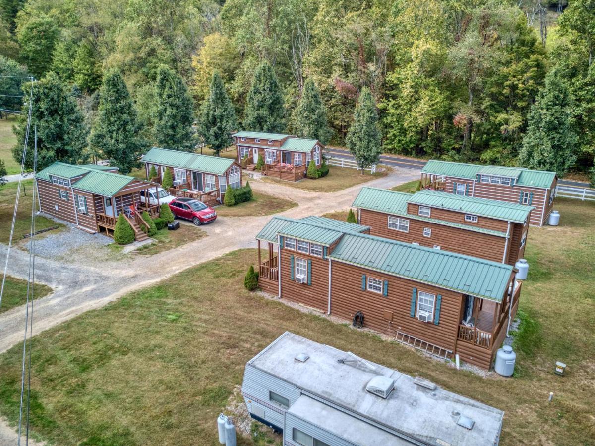 Maggie Valley Cabin Rentals エクステリア 写真